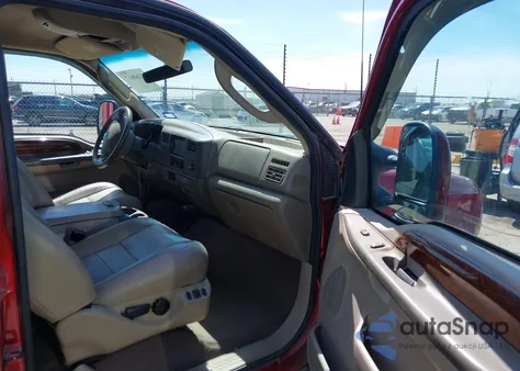 2003 Ford F-250 Lariat/Xl/Xlt из США, поврежденный, VIN 1FTNW20F03EA13942